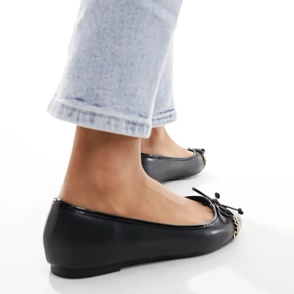 RIVER ISLAND black leather flats gold chain 39 / US 8 slip on loafers